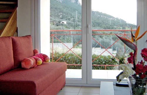 Trapeza House | Stavento - Villas Trapeza & Voura