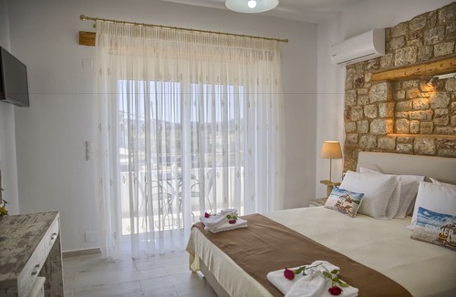 Haraki Apartment | Haraki Stone Apartments