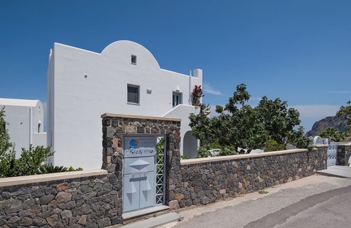 Kamari Villa | Felicity Villas Santorini Luxury House