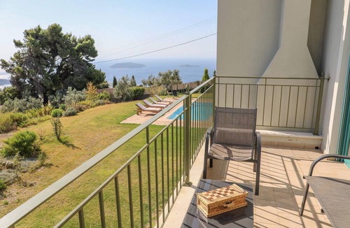 Skiathos Villa | ANGIO LUXURIUS VILLAS IN SKIATHOS