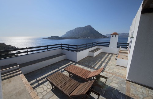 Kamari Apartment | Blue Dawn Kalymnos
