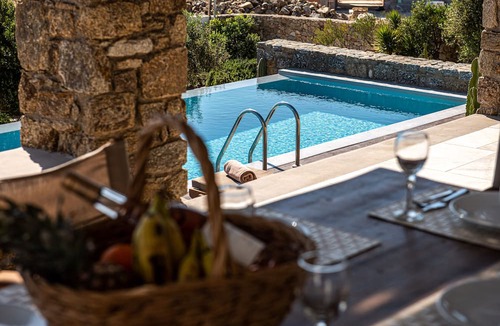 Ornos Villa | DreamLike Villas Mykonos