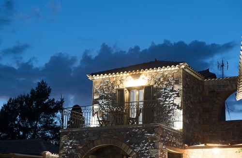 Agios Nikolaos Apartment | Calme Suites Mani