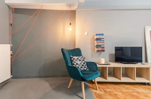 Makrigianni Condo | Next to Acropolis Museum, in Plaka area large Apt!