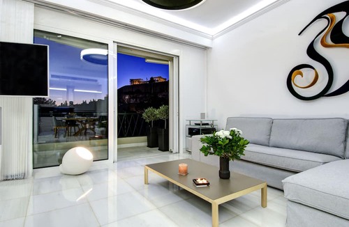 Athens City Centre Apartment | Frixos Acropolis luxury apartment