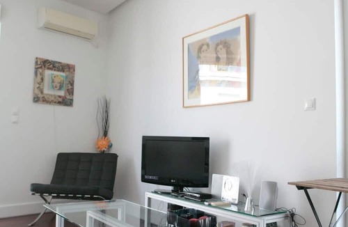 Anafiotika Apartment | Mind-blowing Athens View Apt, Acropolis