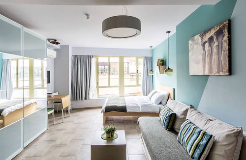 Athens City Centre Apartment | Emerald Suite