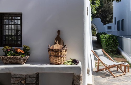 Maragas Villa | Aqua Breeze Villas Naxos