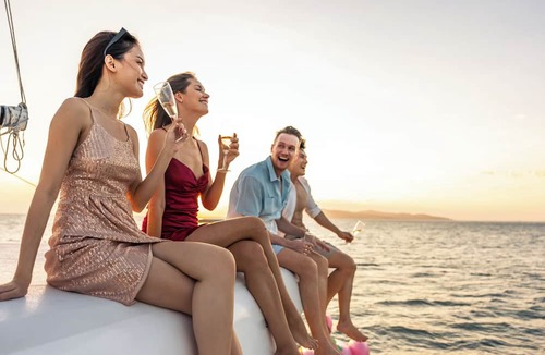 Skiathos Boat Rental | Sun-Kissed Sailing Adventure in Islas Esporadas