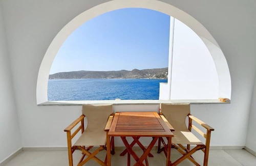 Katapola Apartment | Eleni On The Beach