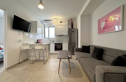 Petralona Apartment | P9 - 4 Bedroom apartments - Jacuzzi rooftop