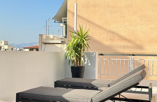 Petralona Apartment | P7 - 2 Bedrooms Jacuzzi Rooftop