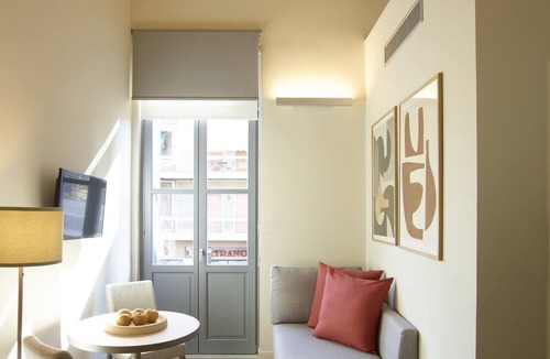 Metaxourgio Apartment | Del Taso 1850