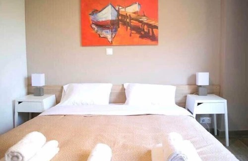 Thissio Apartment | Chic and Minimal apartment close to Thissio Metro