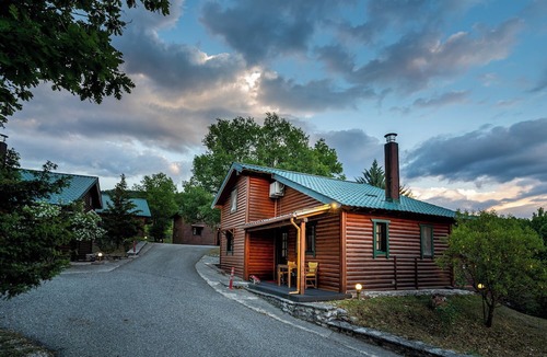 Karpenisi Ski Chalet | Chalet Likouresi Village