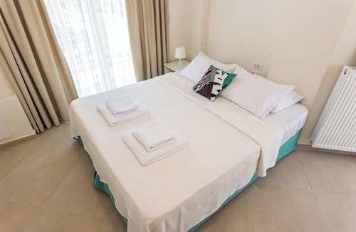 Psathopirgos Villa | Dream Day VillanCharming 3-bedroom villa with AC, WiFi in amazing Psathopirgos