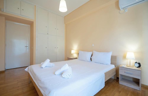 Chalandri Apartment | Urban Nest In Chalandri by MΡS