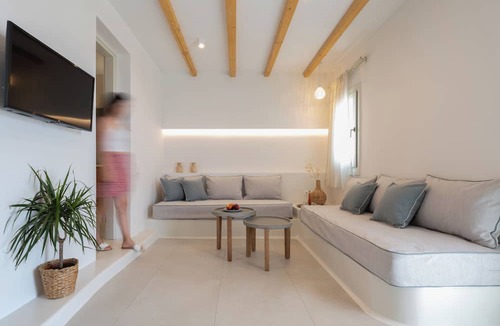 Amorgos Apartment | Castello Amorgos Suites