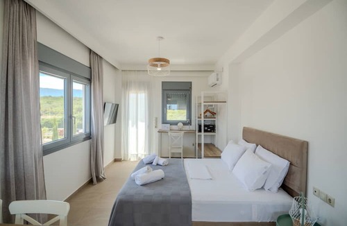 Agrilos Apartment | Mantis Seaside Houses