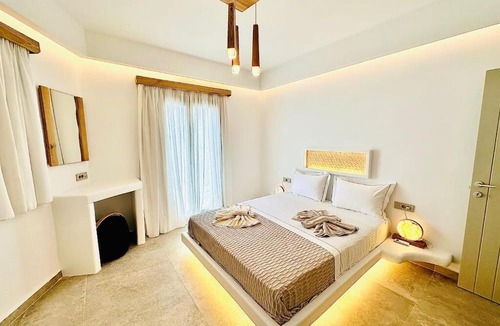 Koufonisia Villa | Aeris suites pori