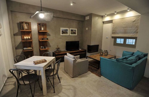 Kato Gatzea Villa | Chroma Pelion Villas