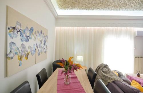Keratsini-Drapetsona Apartment | Angeliki's Cozy Apartment Piraeus Port, Greece