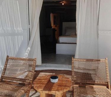 Kimolos House | Zacharias Seaside Studio Kimolos