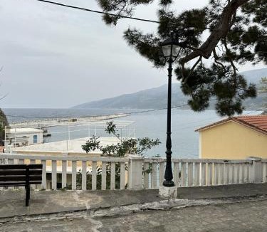 Evdilos House | Evdilos Icaria 'Sto Plakostroto' by BRP-Properties