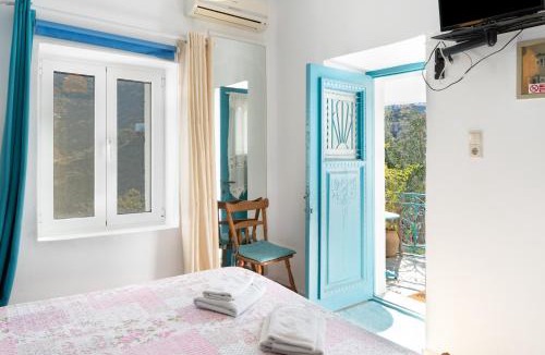 Ioulida Apartment | The Castle House Kea