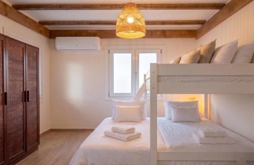 Ermoupoli Apartment | Alemarni Syros