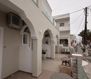 Fira Hotel | Rooms By Lignou