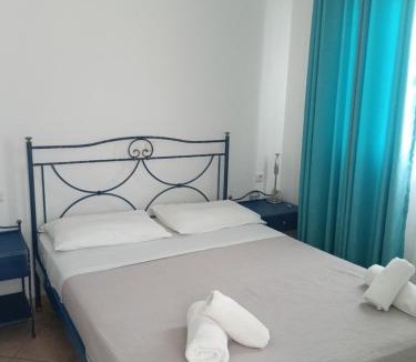 Fira Hotel | Rooms By Lignou