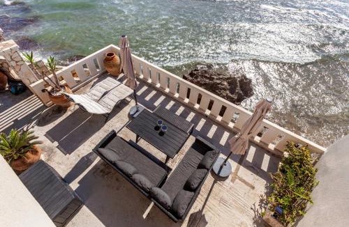 Arcoudi House | Villa Rena In Front of the Sea