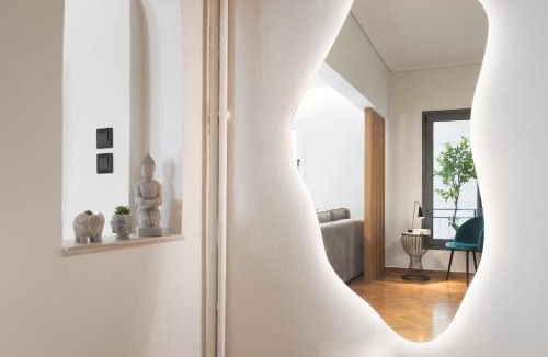 Palaio Faliro Apartment | one block from the sea 10'minutes from acropolis