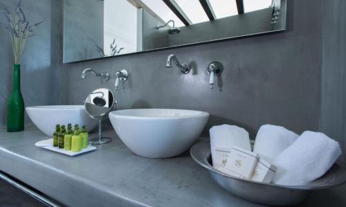 Imerovigli Villa | Luxury Santorini Villa Villa Deluxe Suite Private Pool Sea View