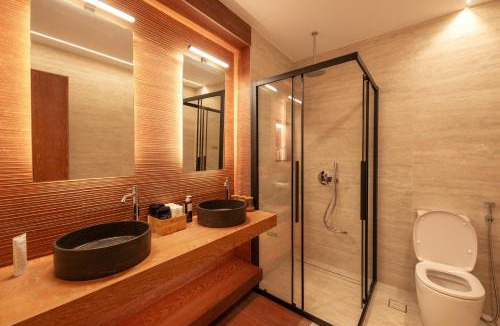 Chania Town Apartment | Penelope & Odysseus Luxury Suites, Historic Nearchou, Neoclassical Charm in Chania