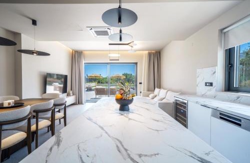 Tsikalaria Villa | Aurea Estate Luxury Villas - Padel court