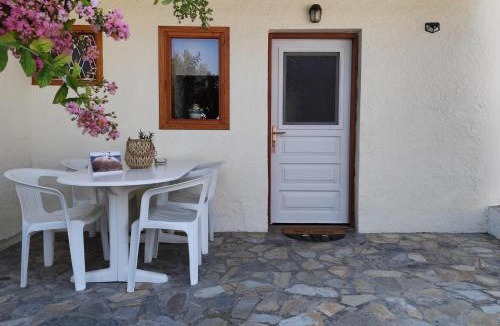 Neos Pirgos Apartment | Νέος Πύργος Family Home