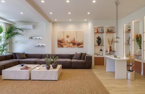 Athens City Centre Apartment | Sunny Central Retreat with Private Plunge Pool