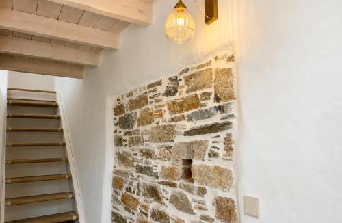 Samos House | Palokastro House Quiet Village Stay with Terrace