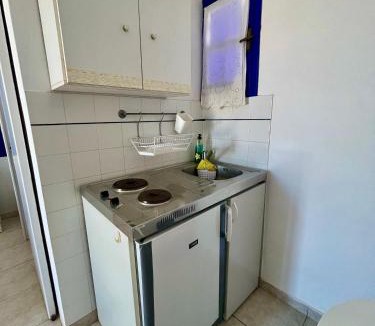 Perissa Apartment | Villa Nefeli