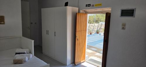 Adamas House | Paraspori