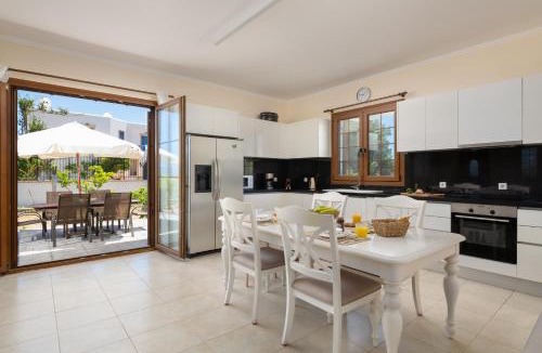 Kiotari Villa | Kiotari Bliss