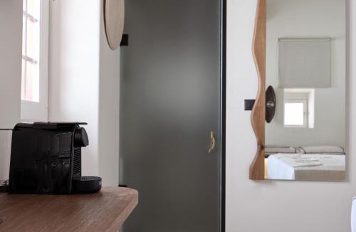 Psathi Hotel | Oikia Pouloudi