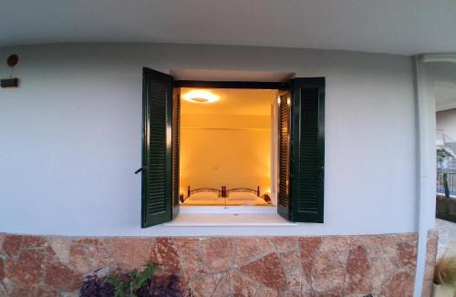 Amykles House | Amyclae Heritage House-Traditional stone residence with modern comforts