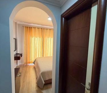 Udenisht Hotel | Kompleksi LYHNIDAS