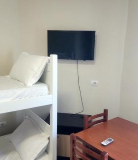 Shengjin Apartment | Luxury Home Seafront Ermiri Palace