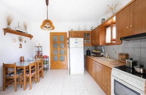 Trikeri House | Μπροστά στο ναυάγιο Καλή τύχη