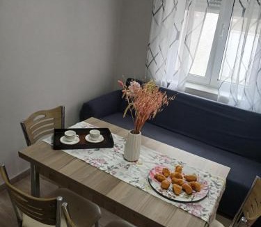 Kleio House | Toula's House