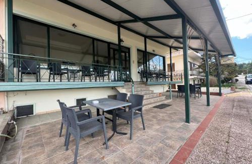 Loutra Ypatis Hotel | Filoxenia Marias